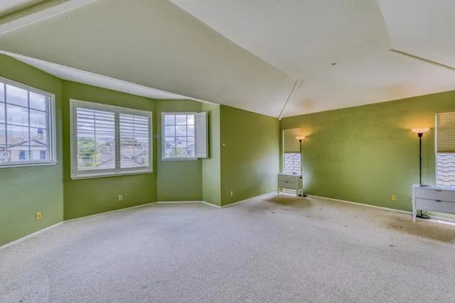 1185 Rockhaven Court Salinas, CA 93906