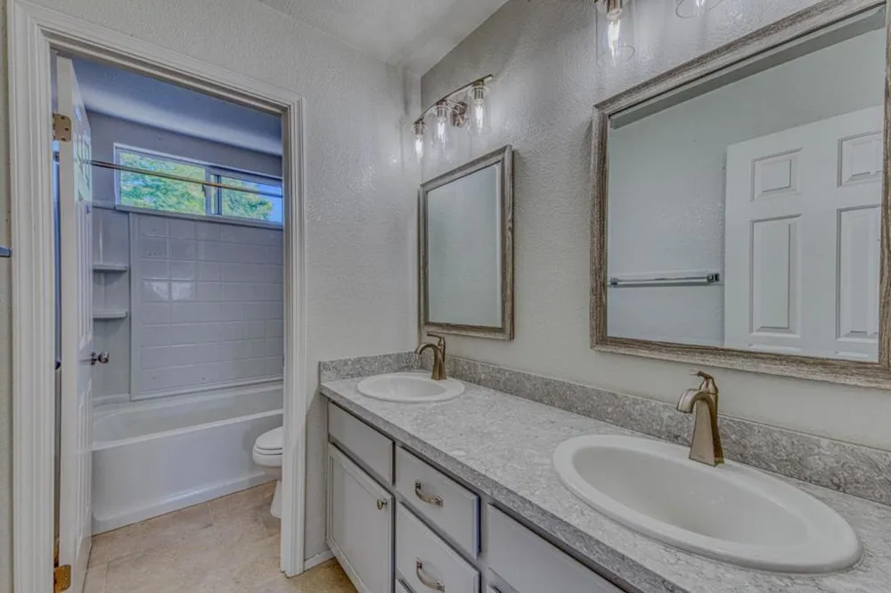 1185 Rockhaven Court Salinas, CA 93906