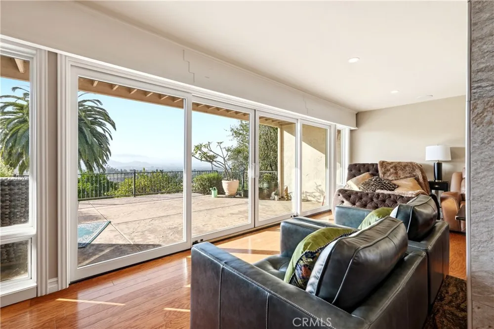 2235 El Capitan Riverside, CA 92506