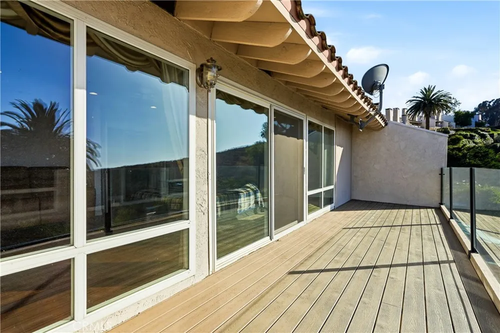 2235 El Capitan Riverside, CA 92506