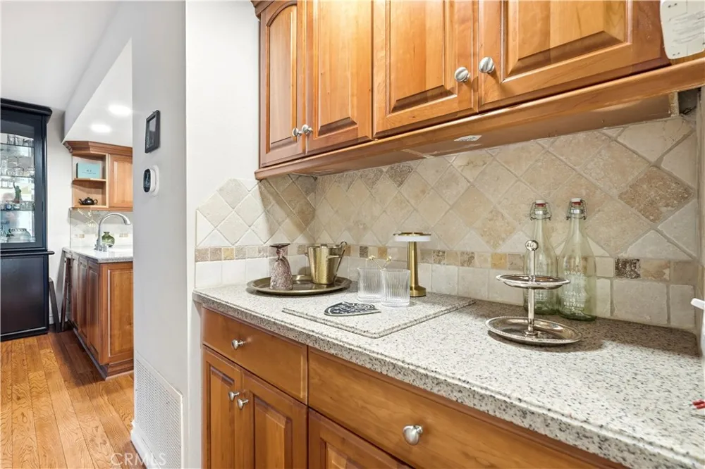2235 El Capitan Riverside, CA 92506