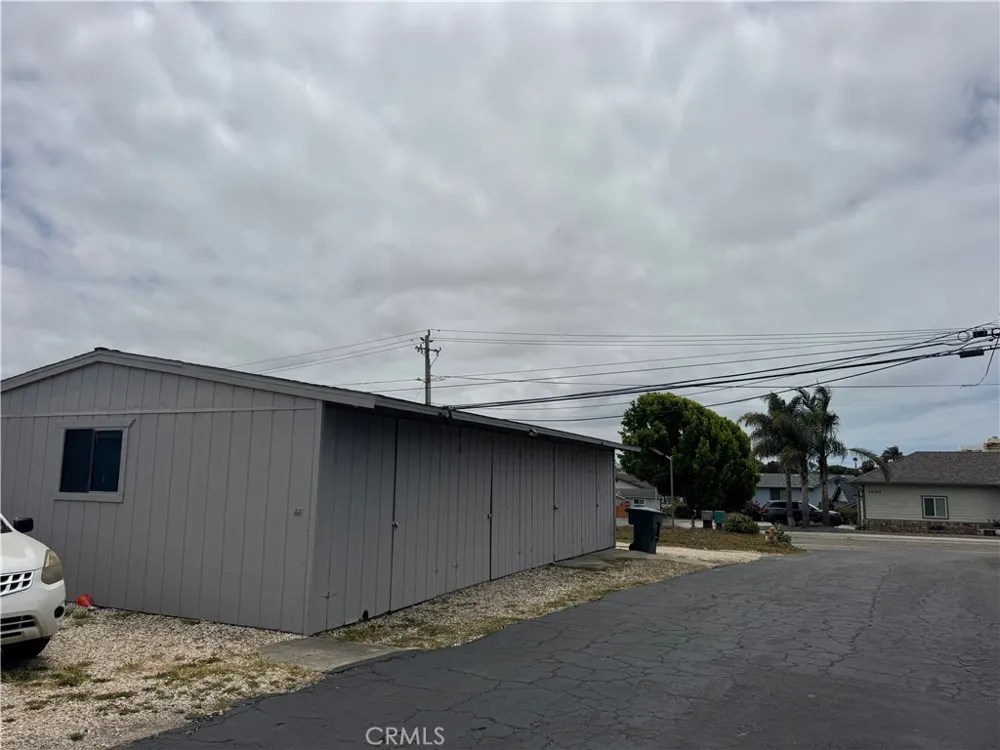 1499 Farroll Grover Beach, CA 93433