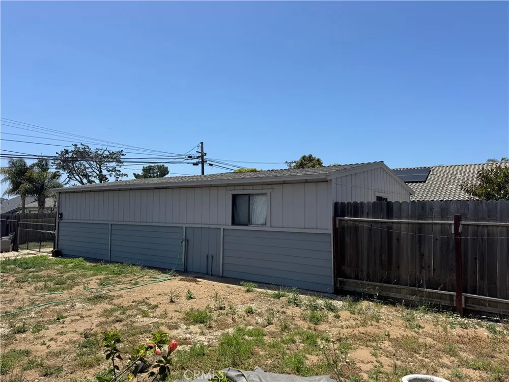 1499 Farroll Grover Beach, CA 93433