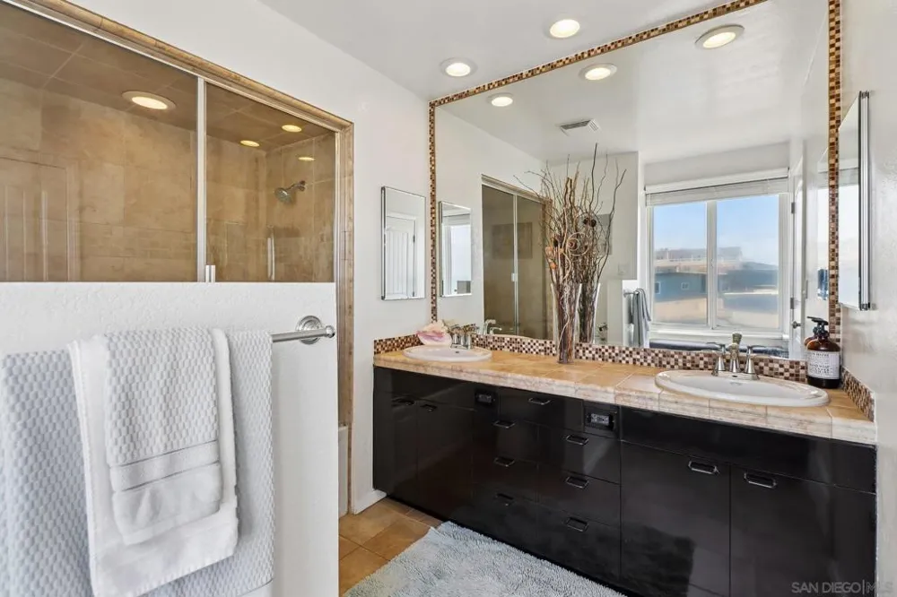 1510 Seacoast Imperial Beach, CA 91932