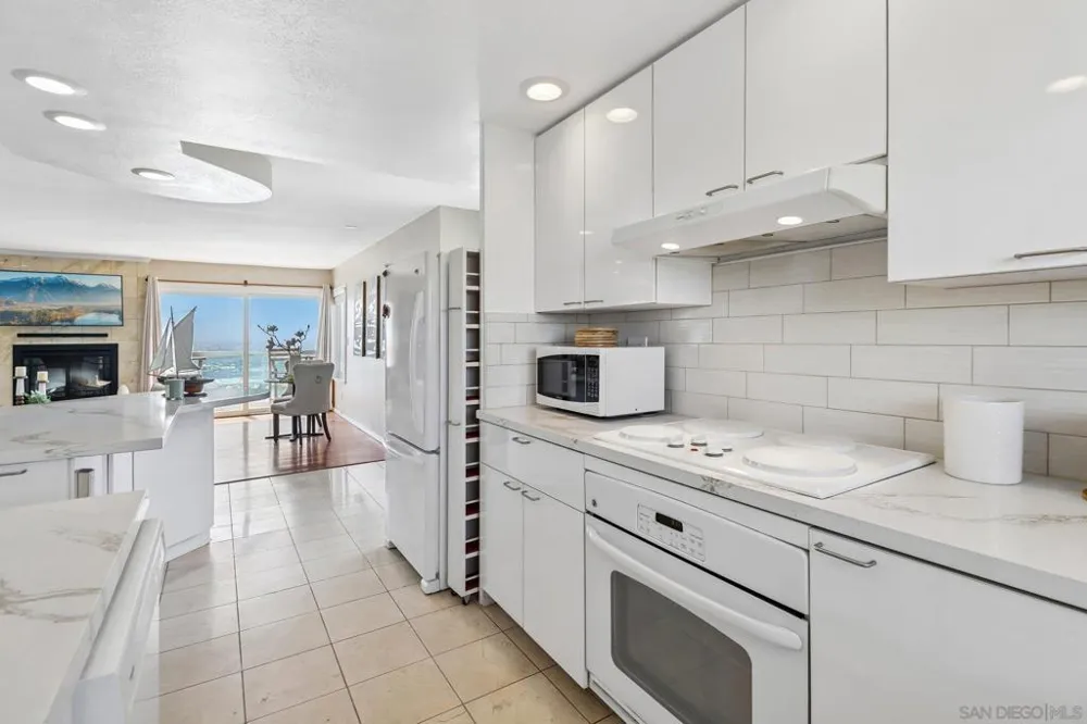 1510 Seacoast Imperial Beach, CA 91932