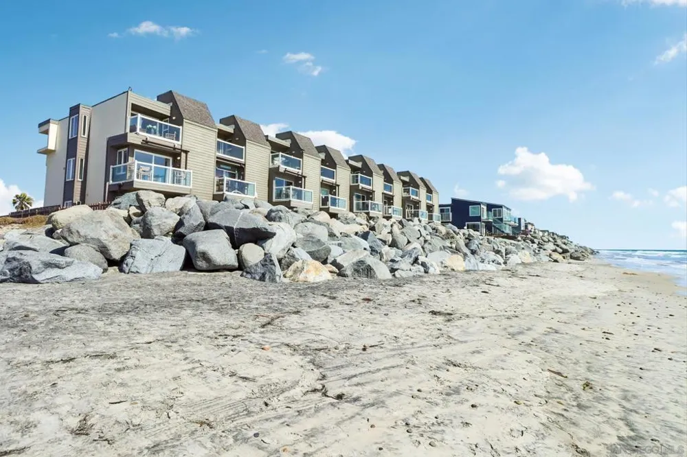 1510 Seacoast Imperial Beach, CA 91932