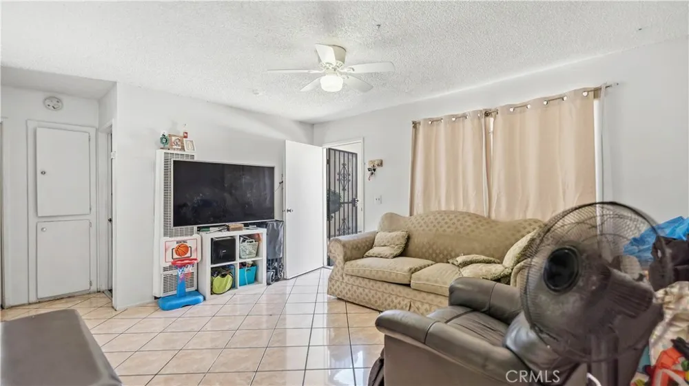 11133 Klingerman St El Monte, CA 91733