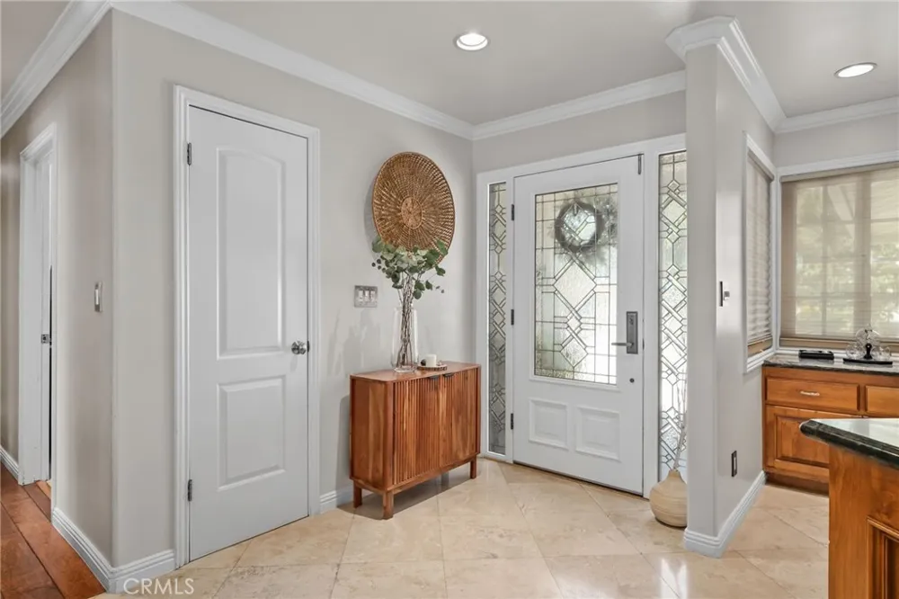 518 Converse Claremont, CA 91711