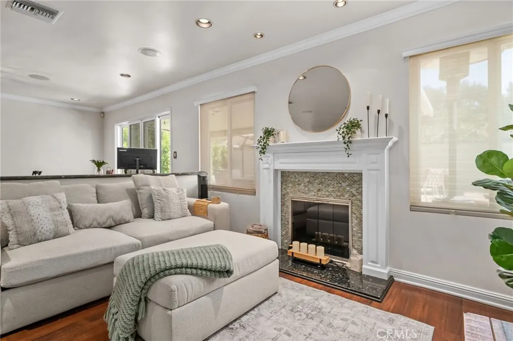 518 Converse Claremont, CA 91711