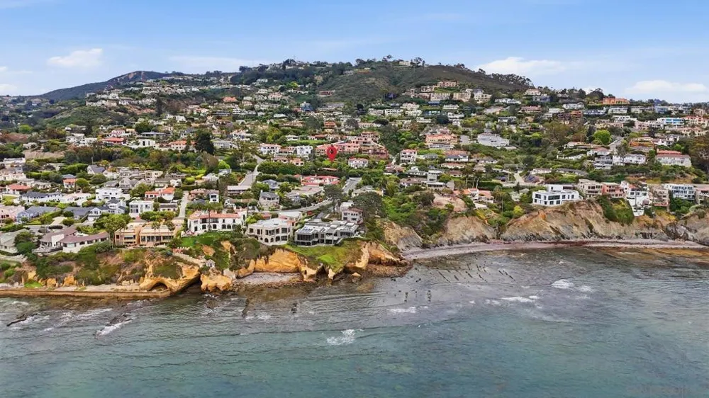 1822 Amalfi St. La Jolla, CA 92037