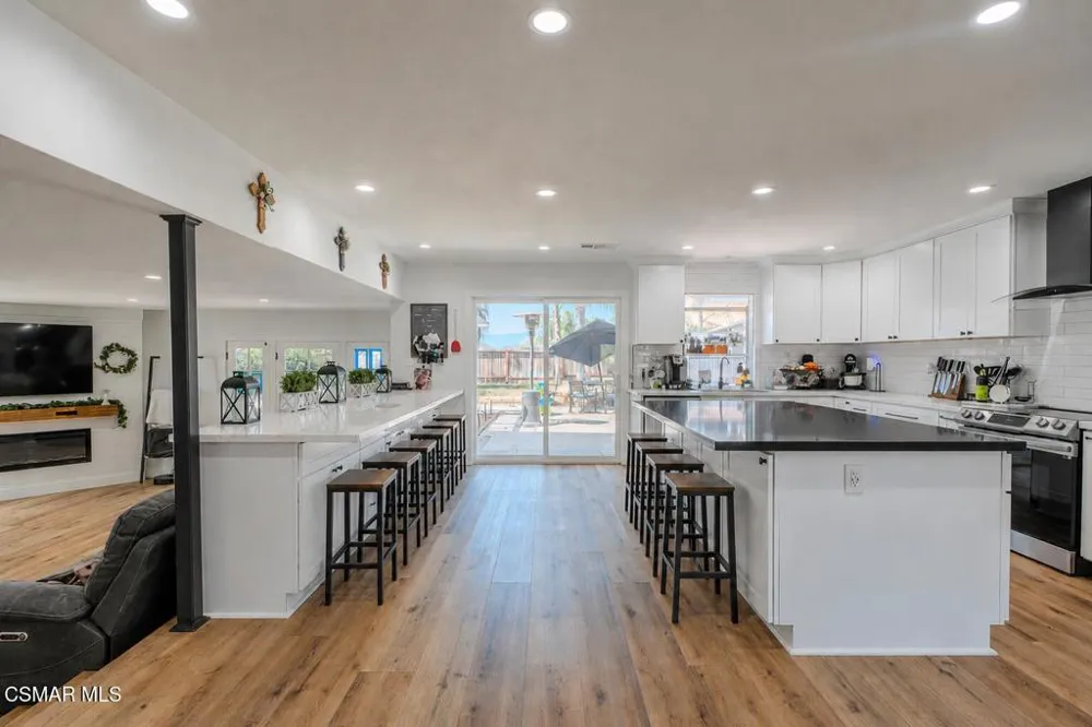 22523 Pin Tail Drive Canyon Lake, CA 92587