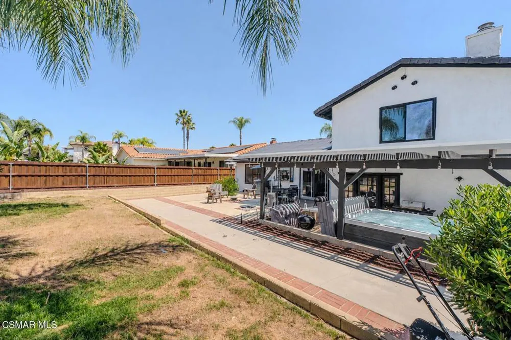 22523 Pin Tail Drive Canyon Lake, CA 92587