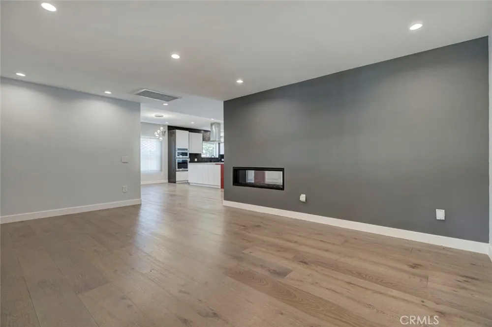 523 E Fairmount Burbank, CA 91501