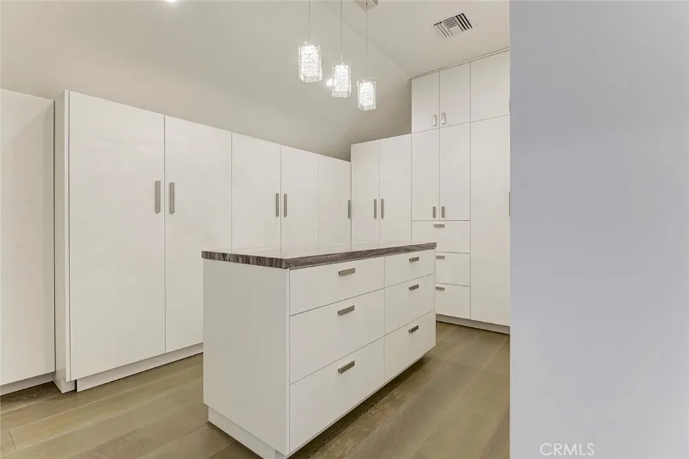523 E Fairmount Burbank, CA 91501