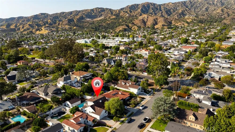 523 E Fairmount Burbank, CA 91501