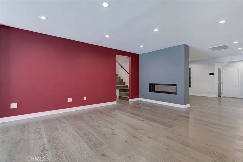 523 E Fairmount Burbank, CA 91501