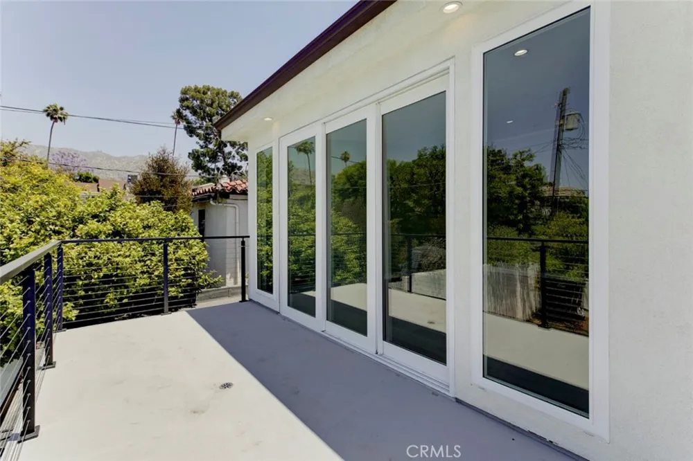 523 E Fairmount Burbank, CA 91501