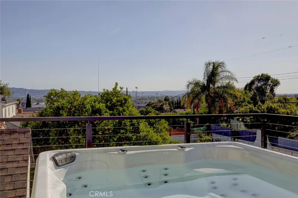523 E Fairmount Burbank, CA 91501