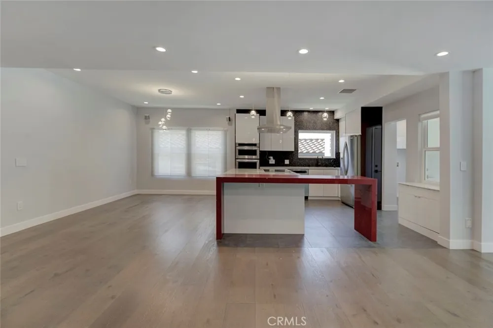 523 E Fairmount Burbank, CA 91501