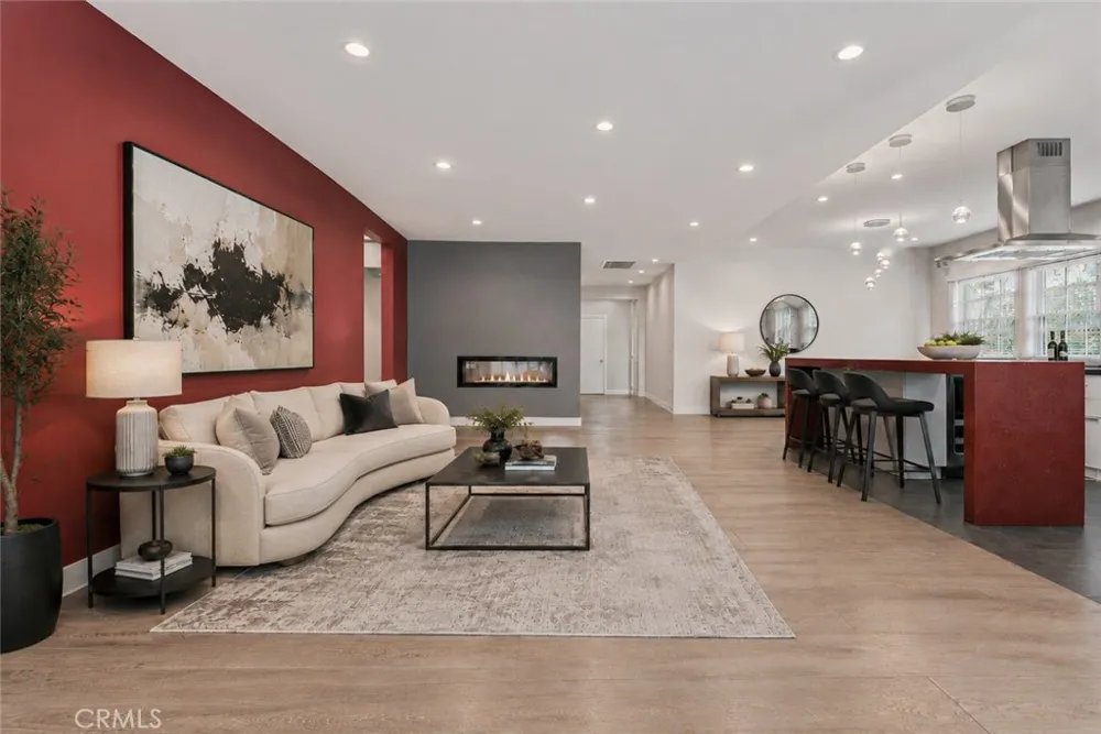 523 E Fairmount Burbank, CA 91501