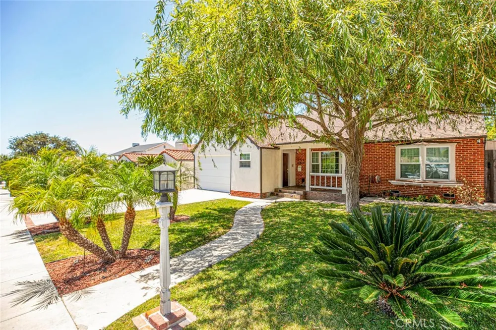 523 E Fairmount Burbank, CA 91501