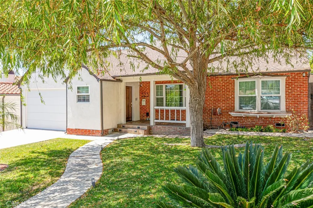 523 E Fairmount Burbank, CA 91501