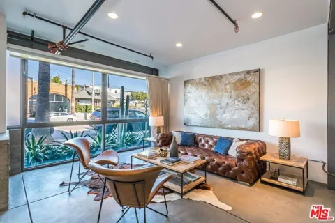 1212 Abbot Kinney Boulevard #1