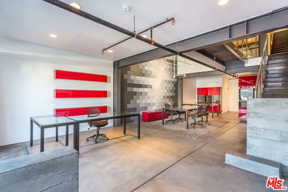 1212 Abbot Kinney Boulevard #1 Venice, CA 90291