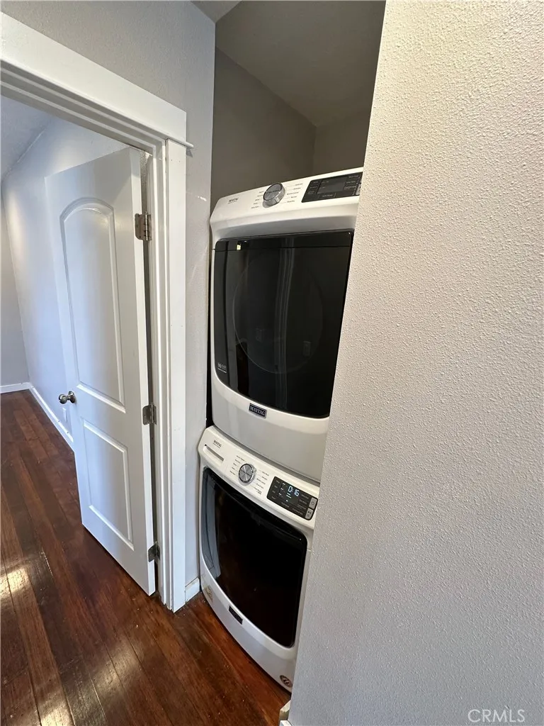 633 W Maple Avenue Orange, CA 92868