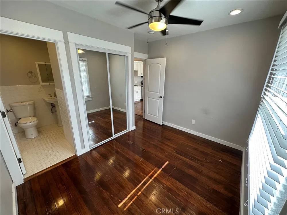 633 W Maple Avenue Orange, CA 92868