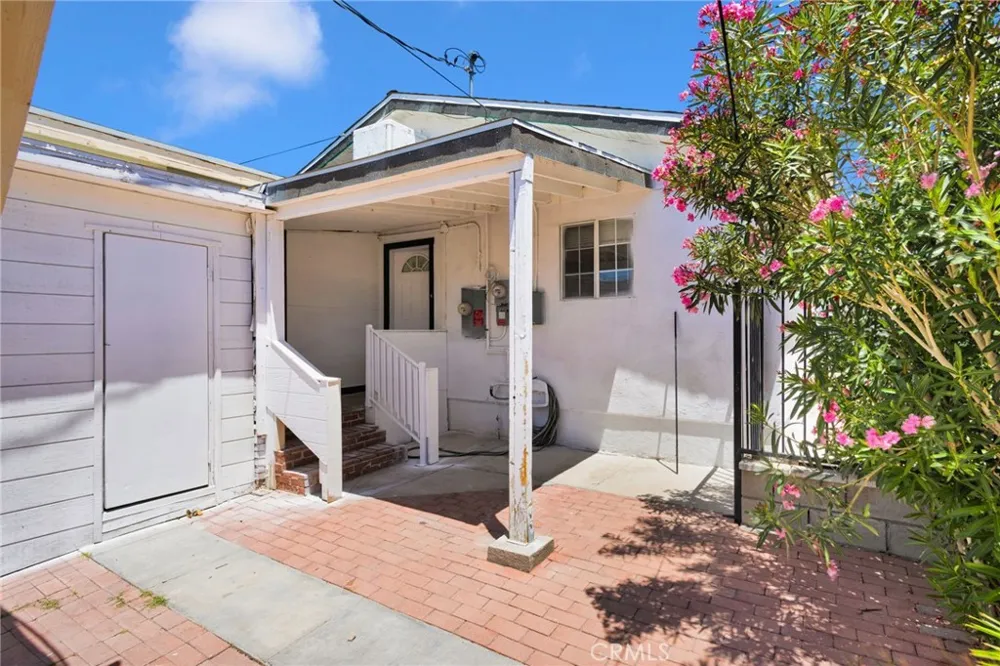 440 Lillian Barstow, CA 92311