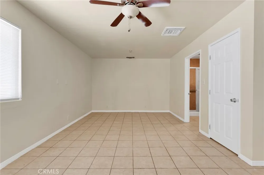 440 Lillian Barstow, CA 92311