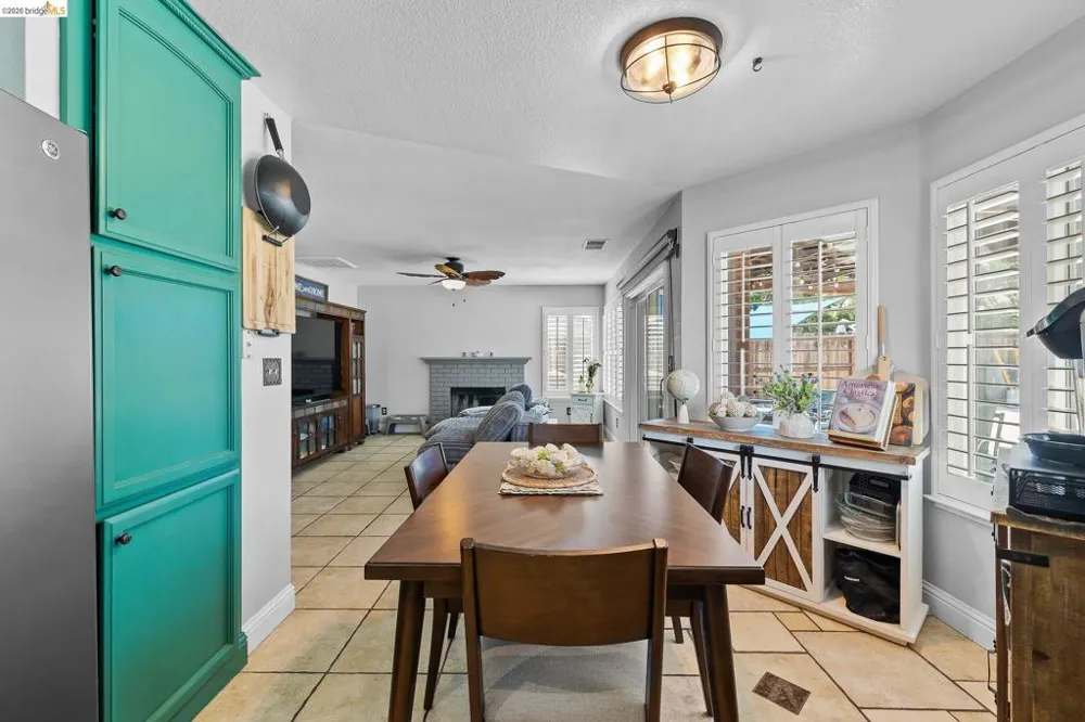 2055 Truman Ln Oakley, CA 94561
