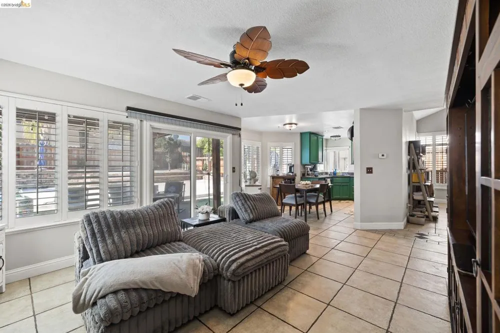 2055 Truman Ln Oakley, CA 94561