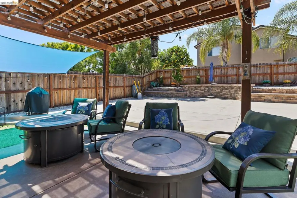2055 Truman Ln Oakley, CA 94561