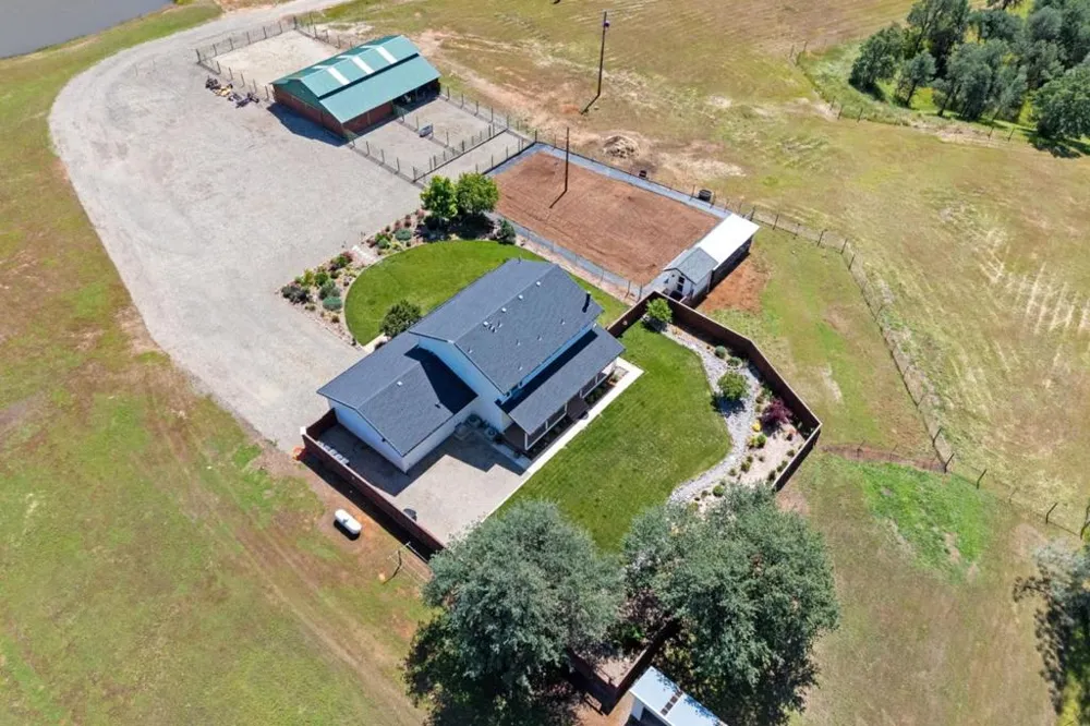 17962 Coyote Lane Anderson, CA 96007