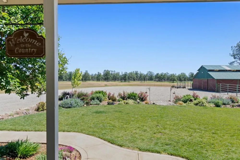17962 Coyote Lane Anderson, CA 96007