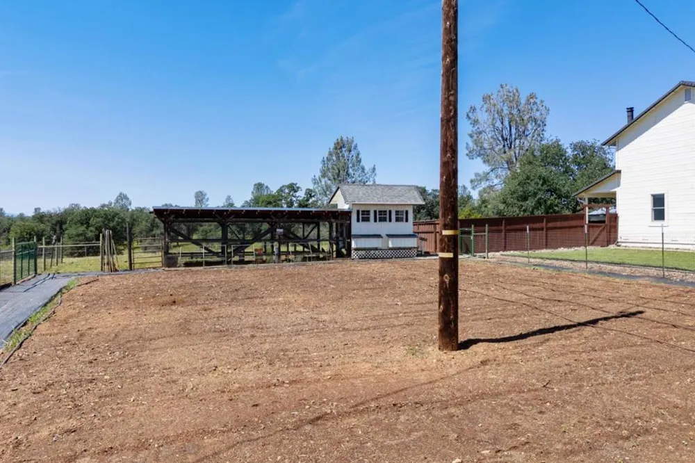 17962 Coyote Lane Anderson, CA 96007