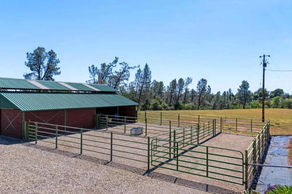 17962 Coyote Lane Anderson, CA 96007