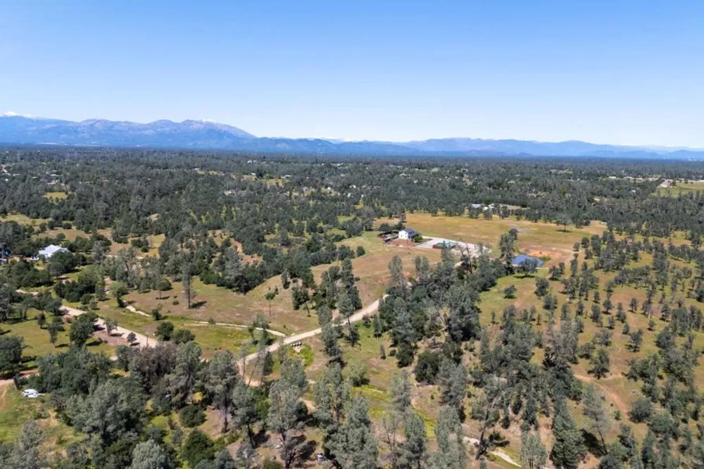 17962 Coyote Lane Anderson, CA 96007