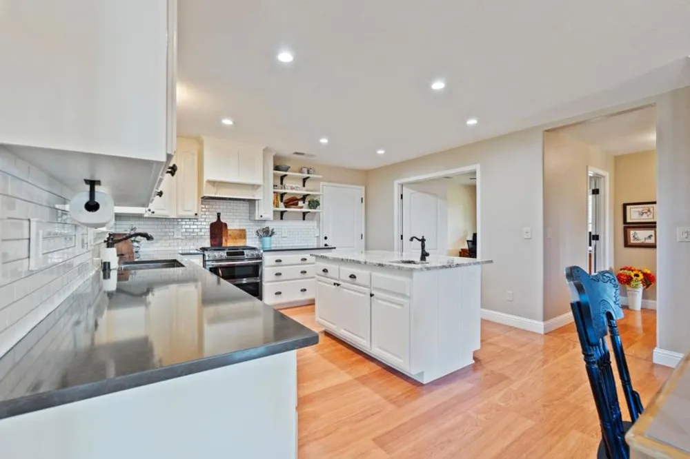 17962 Coyote Lane Anderson, CA 96007