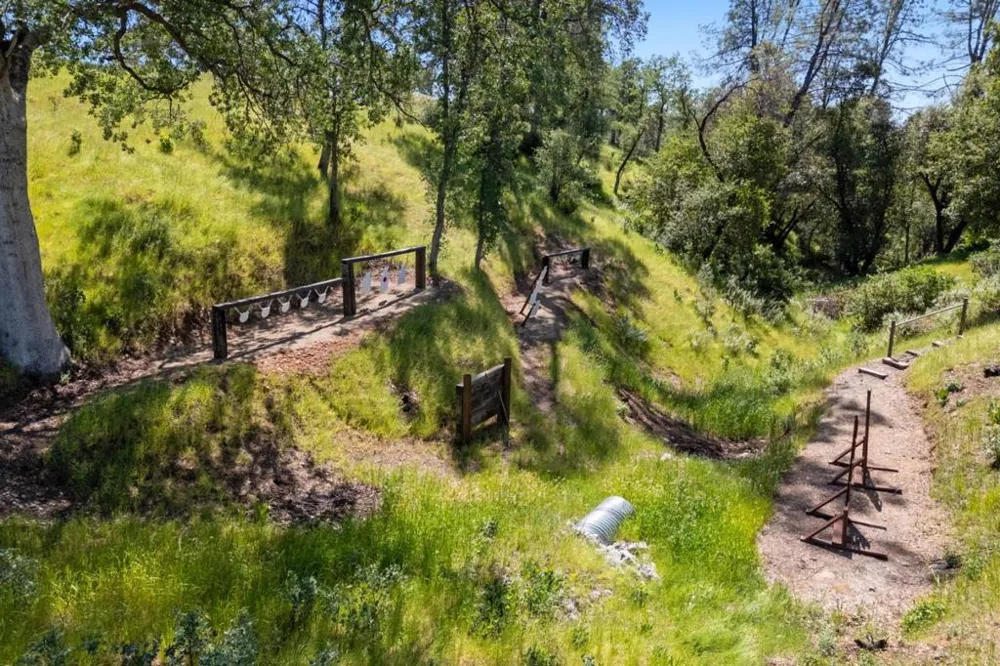 17962 Coyote Lane Anderson, CA 96007