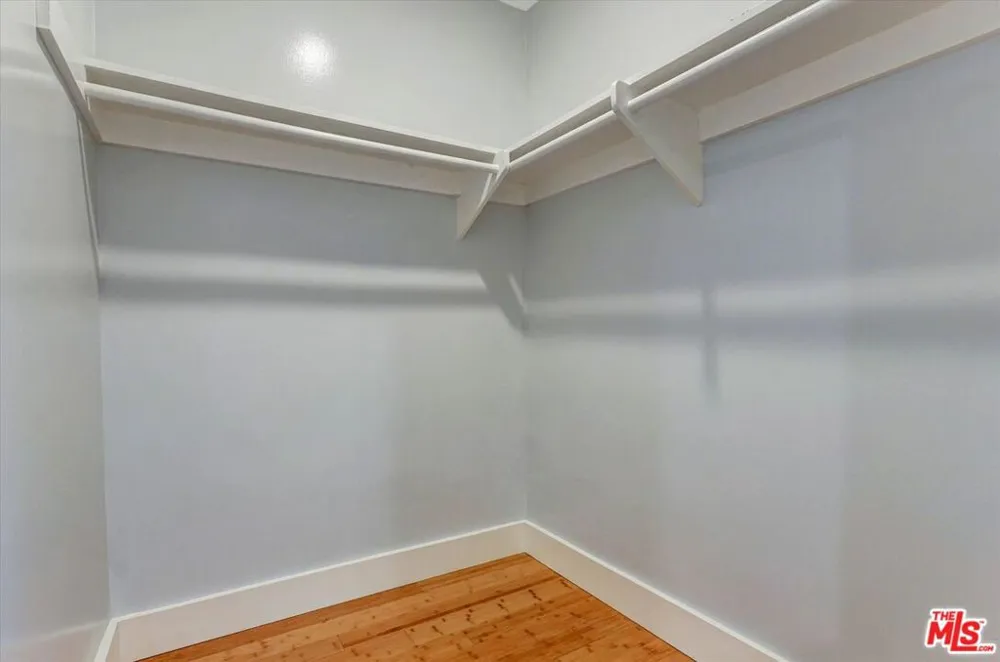 5726 Woodman Avenue ##2 Van Nuys, CA 91401