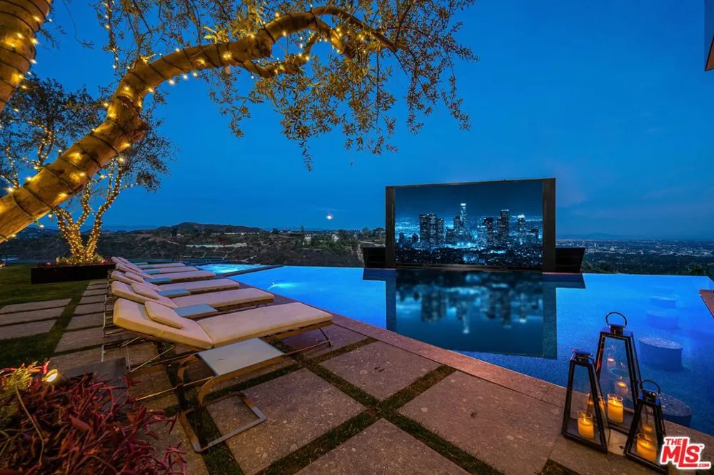1200 Bel Air Road Los Angeles, CA 90077