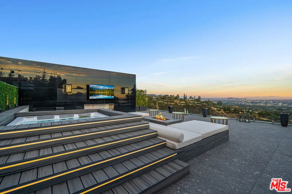1200 Bel Air Road Los Angeles, CA 90077