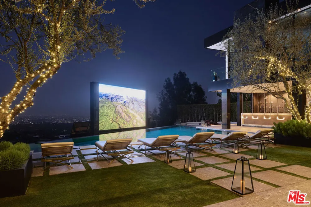 1200 Bel Air Road Los Angeles, CA 90077