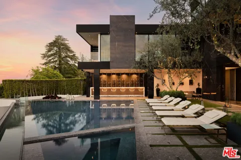 1200 Bel Air Road