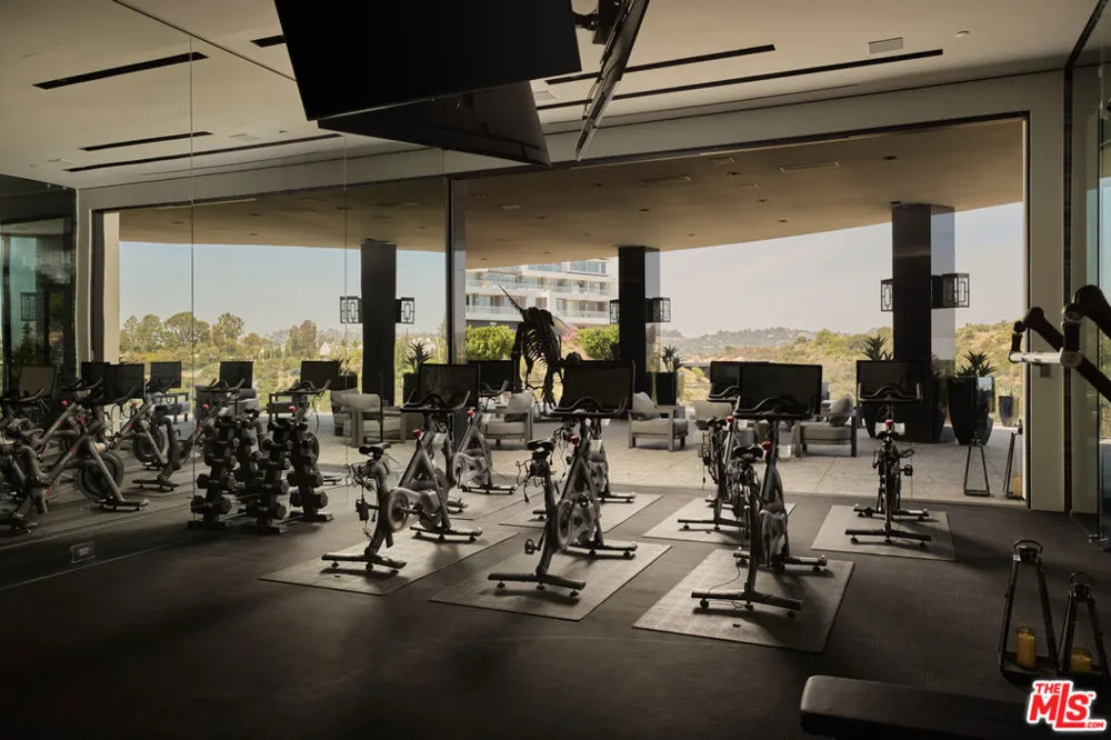 1200 Bel Air Road Los Angeles, CA 90077