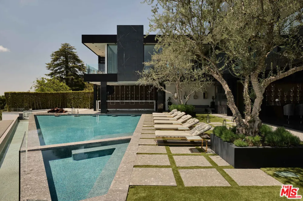 1200 Bel Air Road Los Angeles, CA 90077