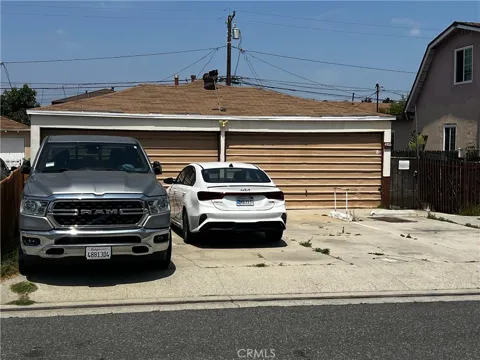 4535 E 55th